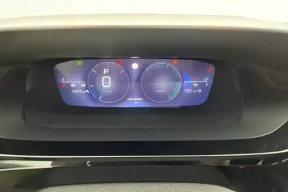 Photo 8 Peugeot 408  Hybrid 136 e-DCS6