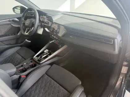 Photo 6 Audi A3  Berline TFSI Mild Hybrid 150 S tronic 7