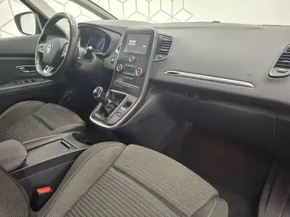 Photo 29 Renault Scenic Grand Scénic dCi 110 Energy