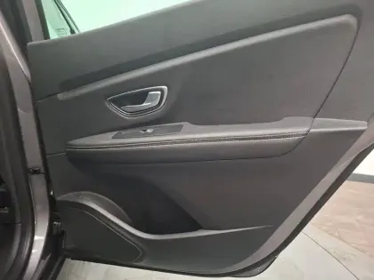 Photo 25 Renault Scenic Grand Scénic dCi 110 Energy