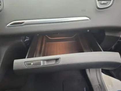 Photo 35 Renault Scenic Grand Scénic dCi 110 Energy