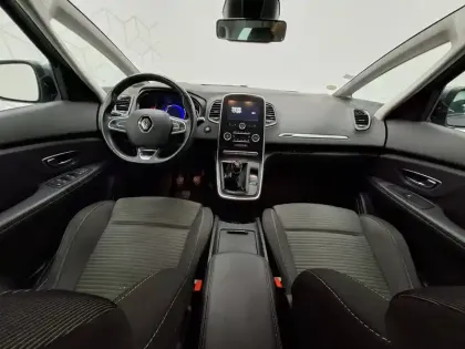 Photo 19 Renault Scenic Grand Scénic dCi 110 Energy