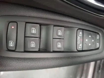 Photo 36 Renault Scenic Grand Scénic dCi 110 Energy