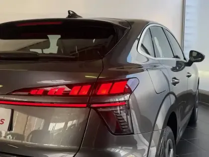 Photo 34 Audi Q3  Sportback e-hybrid 272 ch S tronic 6