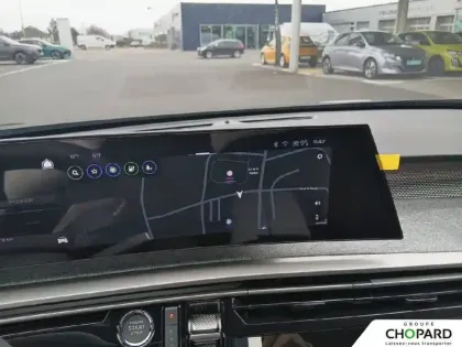 Photo 13 Peugeot 3008  Electrique 325 ch 4x4 73 kWh