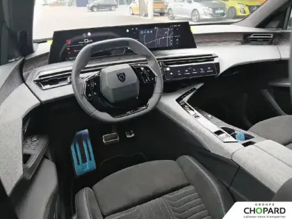 Photo 69 Peugeot 3008  Electrique 325 ch 4x4 73 kWh