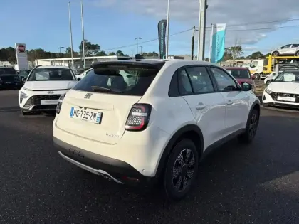 Photo 5 Fiat 600  T-Gen 3 1.2 Hybrid 145ch eDCT6