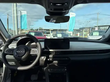 Photo 39 Fiat 600  T-Gen 3 1.2 Hybrid 145ch eDCT6