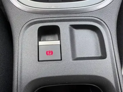 Photo 80 Fiat 600  T-Gen 3 1.2 Hybrid 145ch eDCT6