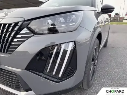 Photo 21 Peugeot 2008  Hybrid 136 e-DCS6