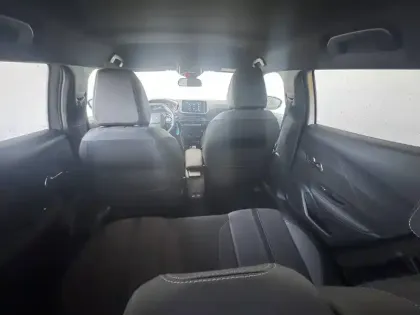 Photo 43 Peugeot 2008  PureTech 130 S&S EAT8