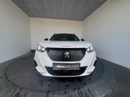 Photo 7 Peugeot 2008  PureTech 130 S&S EAT8