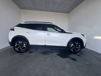 Photo 5 Peugeot 2008  PureTech 130 S&S EAT8