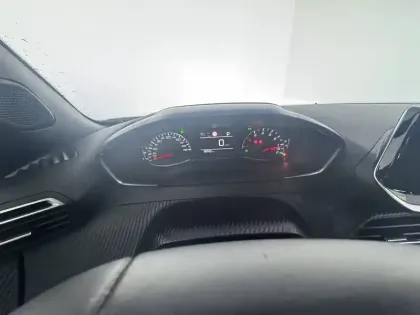 Photo 25 Peugeot 2008  PureTech 130 S&S EAT8