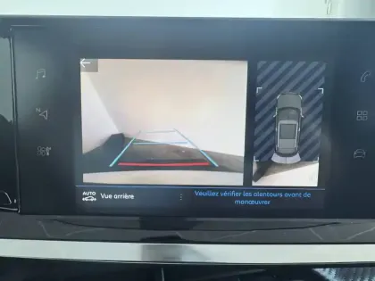 Photo 12 Peugeot 2008  PureTech 130 S&S EAT8