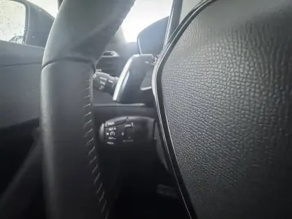 Photo 28 Peugeot 2008  PureTech 130 S&S EAT8