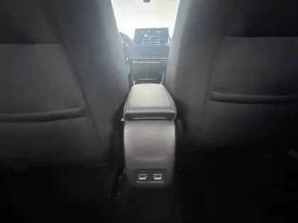 Photo 22 Peugeot 2008  PureTech 130 S&S EAT8