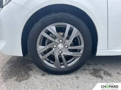 Photo 11 Peugeot 208  PureTech 75 S&S BVM5