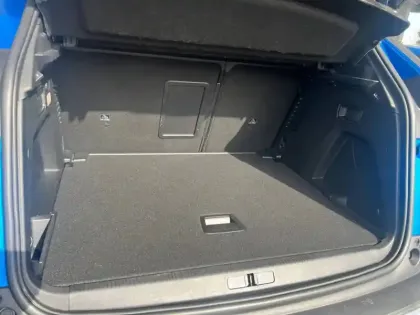 Photo 28 Peugeot 3008  Hybrid 225 e-EAT8