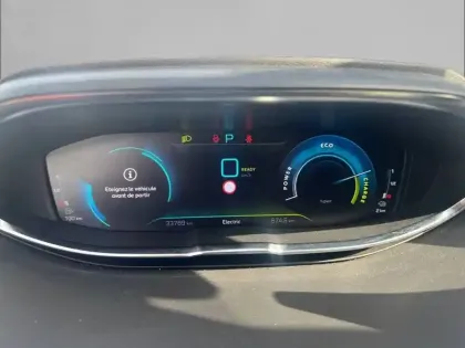 Photo 30 Peugeot 3008  Hybrid 225 e-EAT8