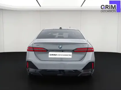 Photo 18 BMW Serie 5 550e xDrive PHEV 489 ch BVA8