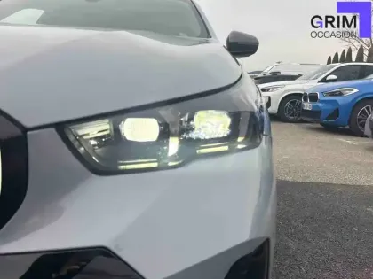 Photo 16 BMW Serie 5 550e xDrive PHEV 489 ch BVA8