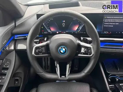 Photo 5 BMW Serie 5 550e xDrive PHEV 489 ch BVA8