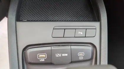 Photo 51 Kia Stonic  1.0 T-GDi 100 ch DCT7