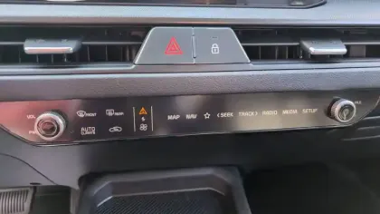 Photo 43 Kia Stonic Gén. I Ph3 Active 5