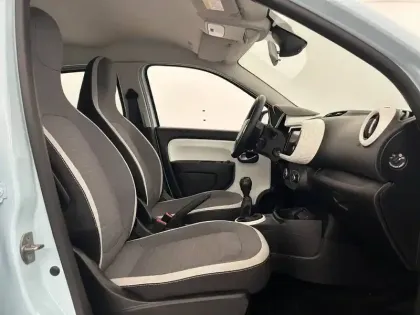 Photo 13 Renault Twingo Gén. III (C07) Ph2 NG Equilibre 5