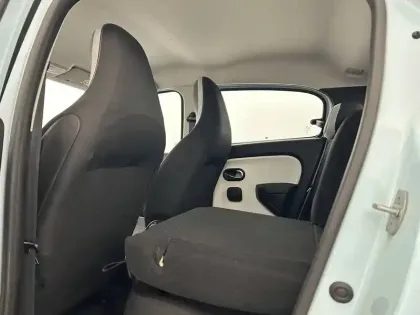 Photo 26 Renault Twingo Gén. III (C07) Ph2 NG Equilibre 5