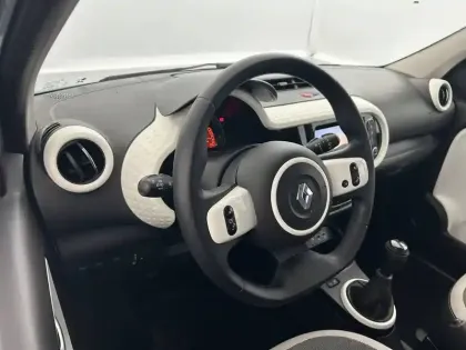 Photo 64 Renault Twingo  III SCe 65
