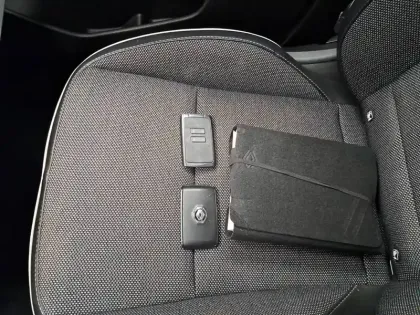 Photo 39 Renault Captur  E-Tech 145 - 21