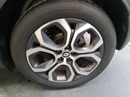 Photo 17 Renault Captur  E-Tech 145 - 21