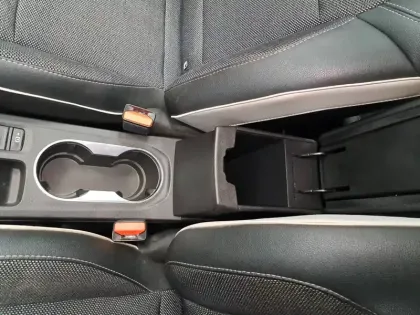 Photo 33 Renault Captur  E-Tech 145 - 21