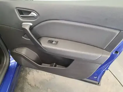 Photo 24 Renault Captur  E-Tech 145 - 21