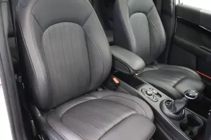 Photo 35 Mini Mini Countryman 125 - 95 ch ALL4 BVA6