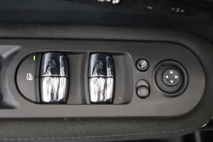 Photo 28 Mini Mini Countryman 125 - 95 ch ALL4 BVA6