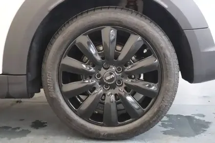 Photo 31 Mini Mini Countryman 125 - 95 ch ALL4 BVA6