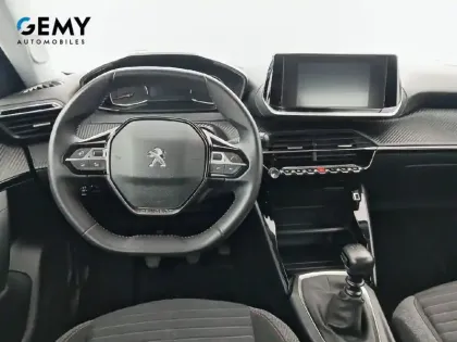 Photo 30 Peugeot 2008  PureTech 100 S&S BVM6