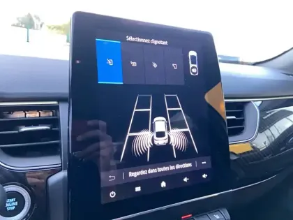 Photo 29 Renault Arkana  E-Tech hybride 145 - 22