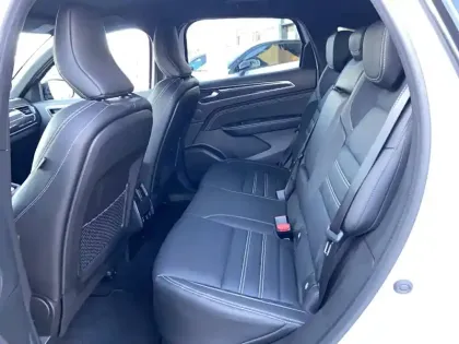 Photo 11 Renault Arkana  E-Tech hybride 145 - 22