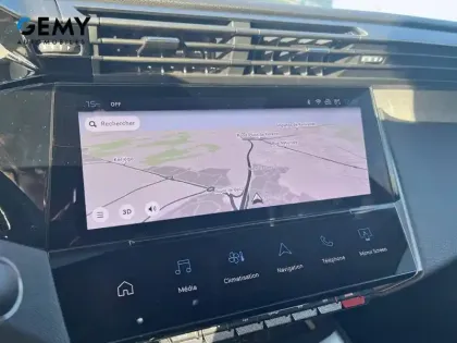 Photo 11 Peugeot 308  BlueHDi 130ch S&S EAT8