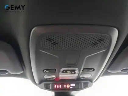 Photo 53 Peugeot 2008  PureTech 130 S&S EAT8