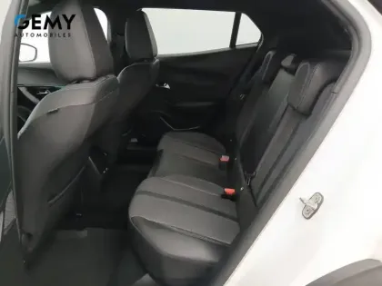 Photo 67 Peugeot 2008  PureTech 130 S&S EAT8