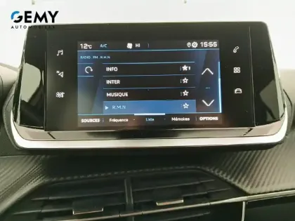 Photo 50 Peugeot 2008  PureTech 130 S&S EAT8