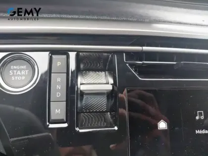 Photo 16 Peugeot 3008  Hybrid 145 e-DCS6