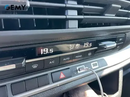 Photo 19 Citroën Jumpy  CAB APPROFONDIE M BLUEHDI 180 S&S EAT8