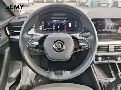 Photo 29 Skoda Kamiq  1.0 TSI Evo 110 ch BVM6