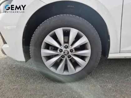 Photo 28 Skoda Kamiq  1.0 TSI Evo 110 ch BVM6